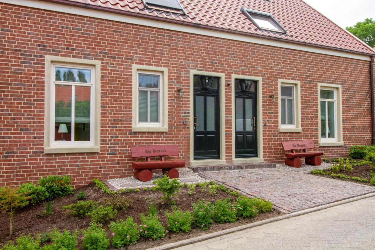 Up Besoeoek - Rapsbluete Mit Infrarotsauna Krummhörn Exterior foto