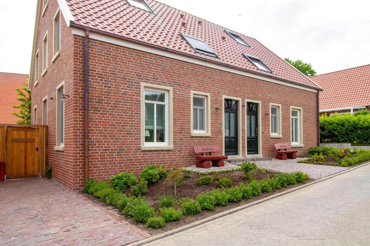 Up Besoeoek - Rapsbluete Mit Infrarotsauna Krummhörn Exterior foto